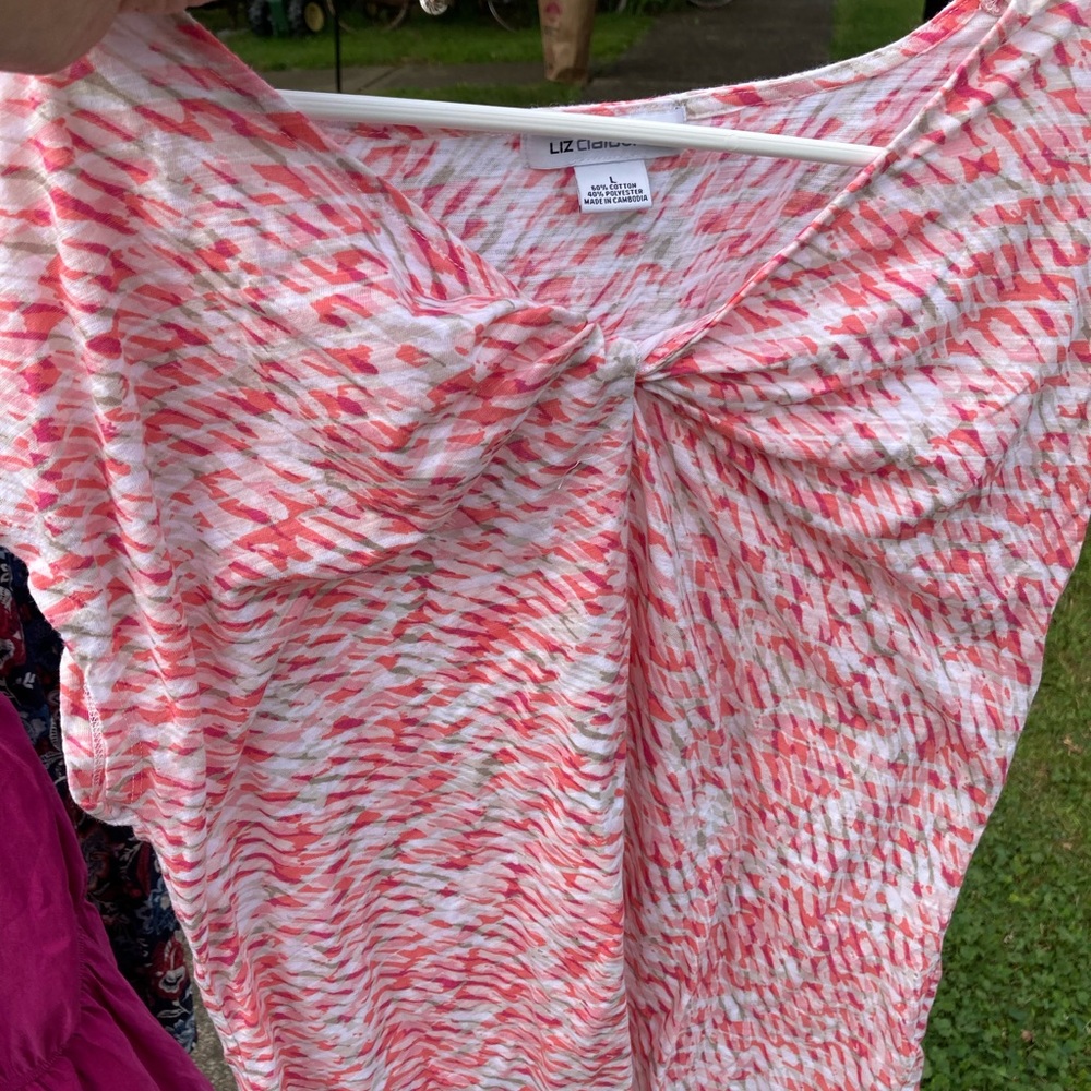 Liz Claiborne Sleeveless white and pink/red top